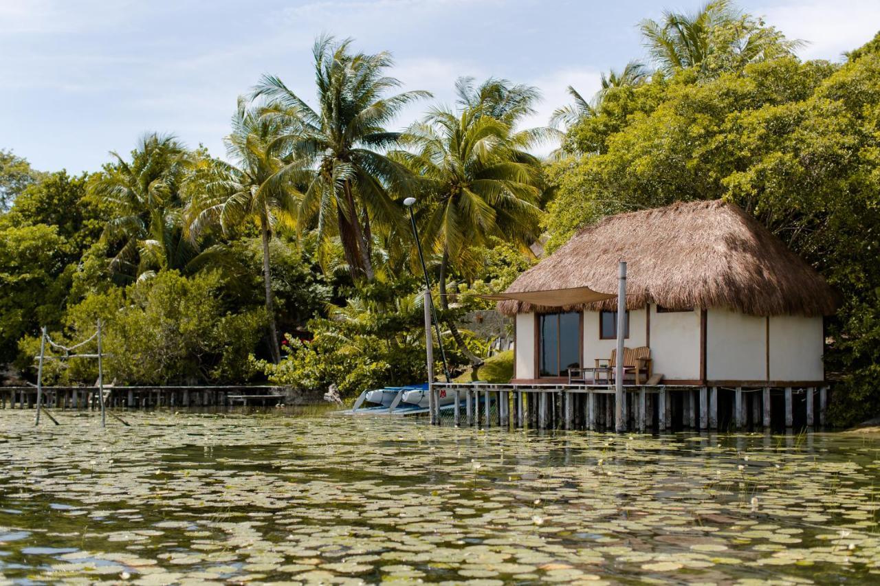 Lagoon Front Hut: Daily Cleaning, Bikes & Kayaks! Bacalar Zewnętrze zdjęcie
