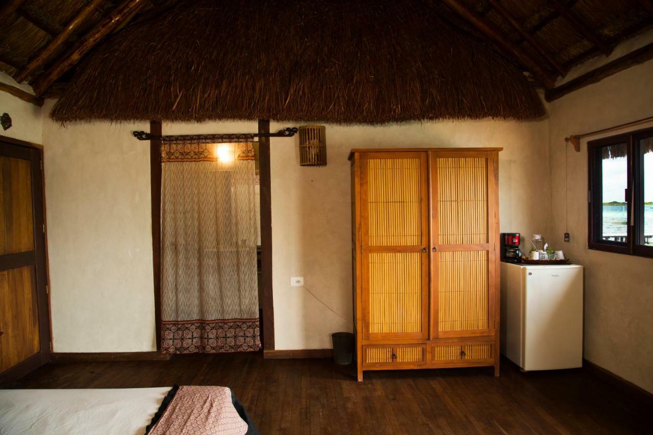 Lagoon Front Hut: Daily Cleaning, Bikes & Kayaks! Bacalar Zewnętrze zdjęcie